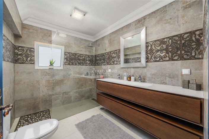 Image No.31-4 Bed Villa for sale