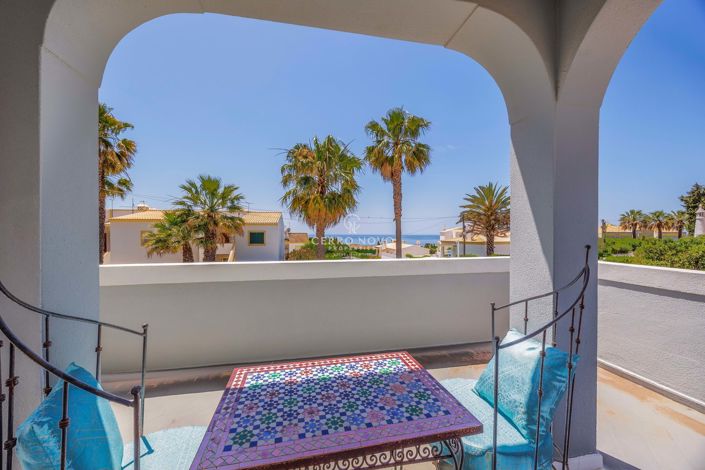 Image No.5-4 Bed Villa for sale