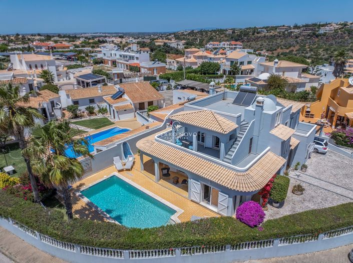 Image No.8-4 Bed Villa for sale