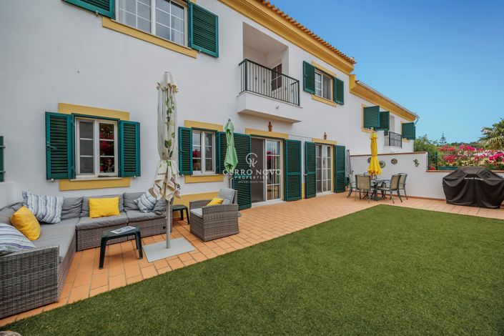 Image No.12-3 Bed Villa for sale