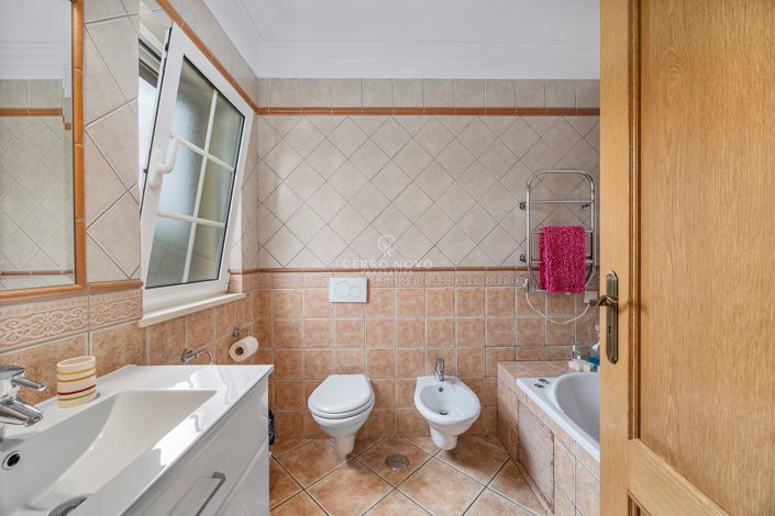 Image No.16-3 Bed Villa for sale