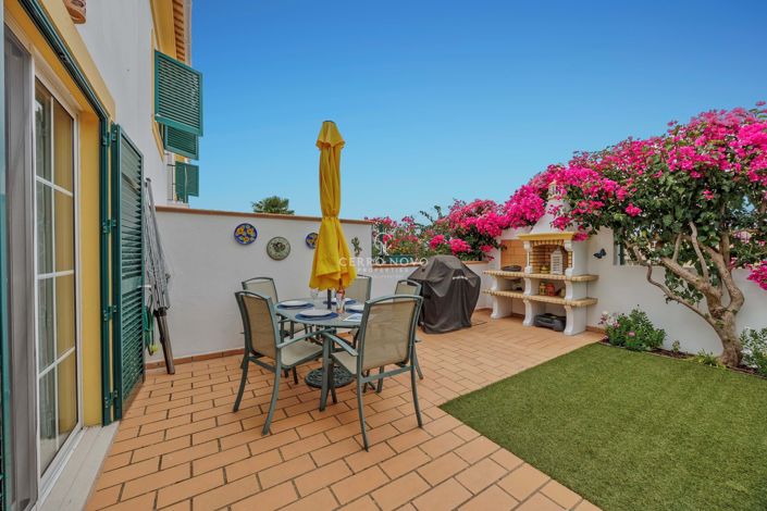 Image No.21-3 Bed Villa for sale