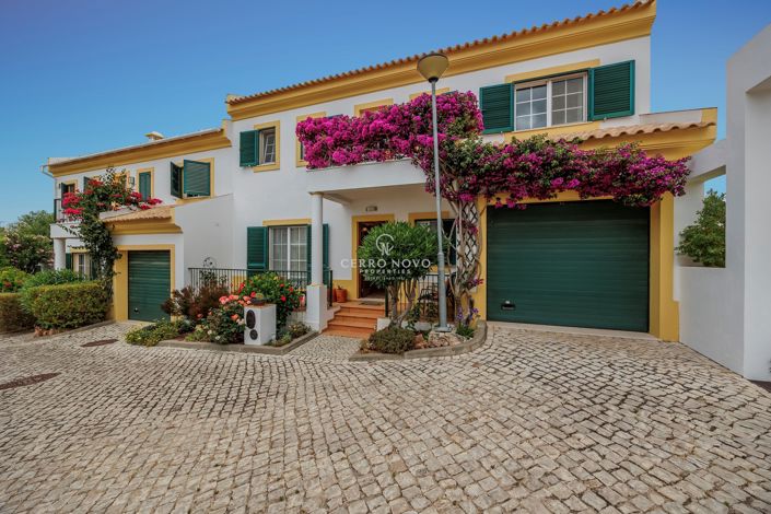 Image No.23-3 Bed Villa for sale