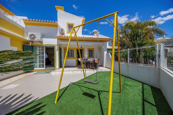 Image No.1-2 Bed Villa for sale