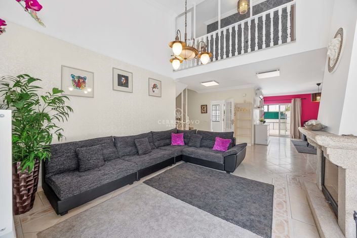 Image No.2-2 Bed Villa for sale