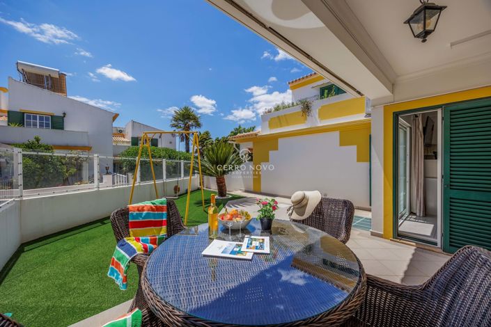 Image No.1-2 Bed Villa for sale