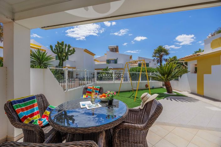 Image No.8-2 Bed Villa for sale