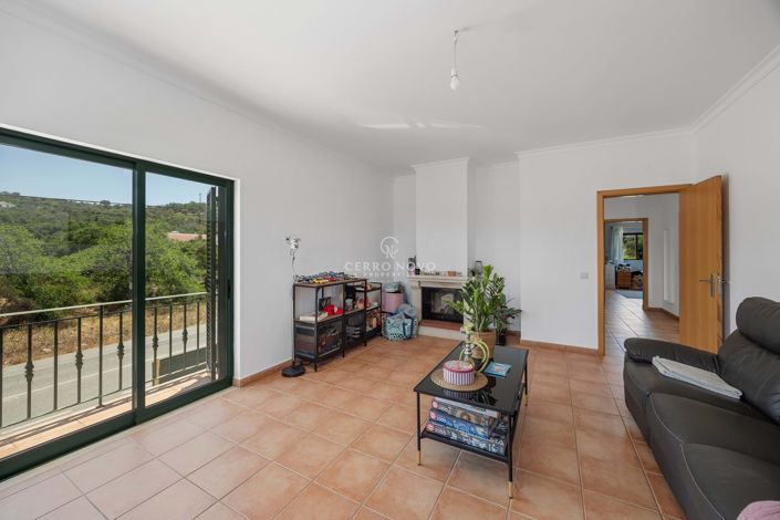 Image No.18-4 Bed Villa for sale