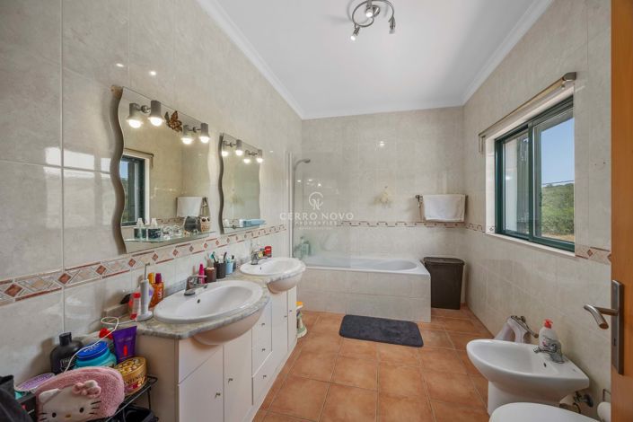 Image No.21-4 Bed Villa for sale