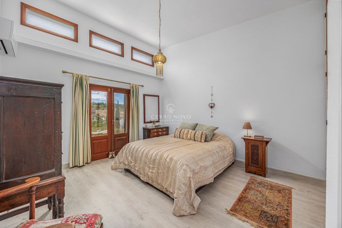 Image No.16-2 Bed Villa for sale