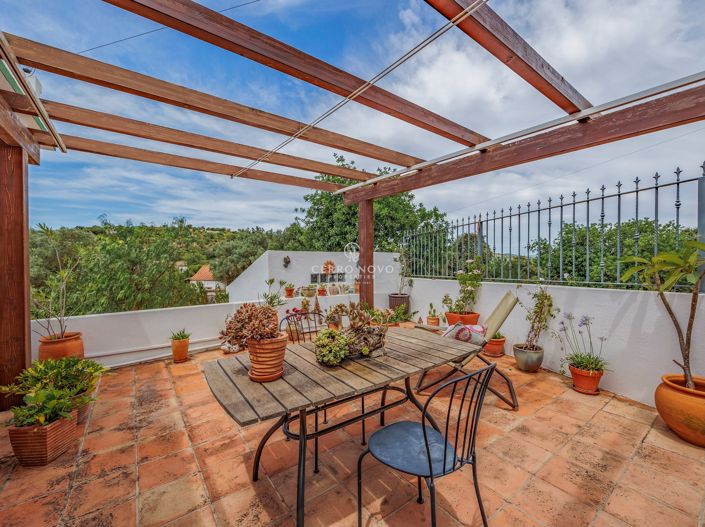 Image No.4-2 Bed Villa for sale