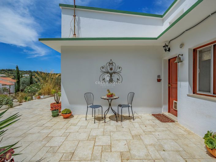 Image No.8-2 Bed Villa for sale