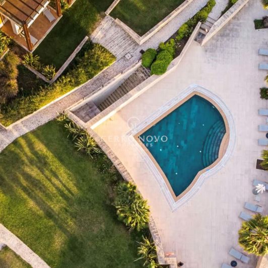 Image No.25-3 Bed Townhouse for sale