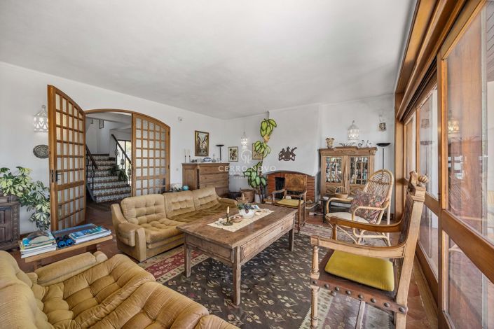 Image No.12-5 Bed Villa for sale