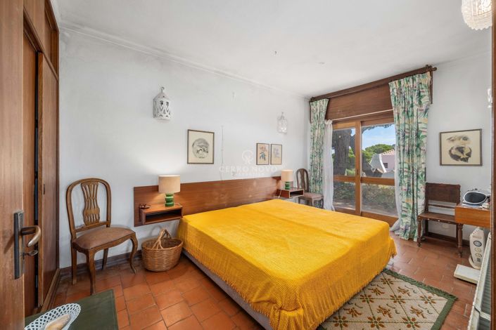 Image No.15-5 Bed Villa for sale