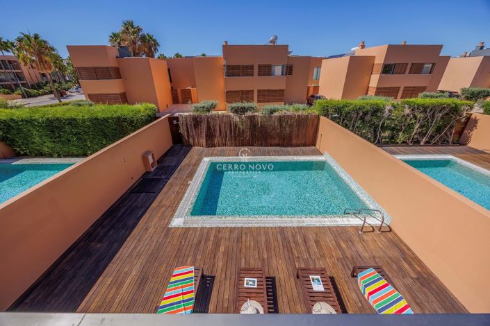 Image No.29-4 Bed Villa for sale