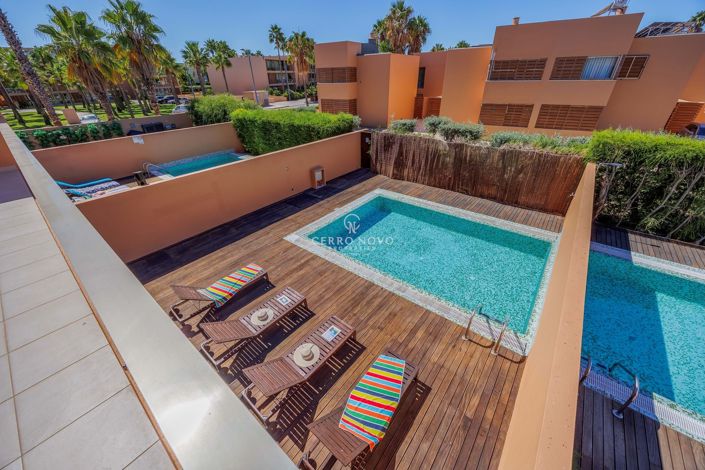 Image No.32-4 Bed Villa for sale