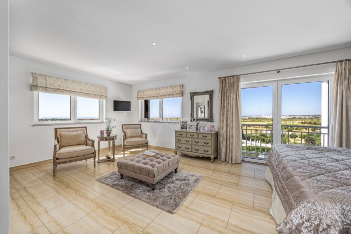 Image No.13-6 Bed Villa for sale