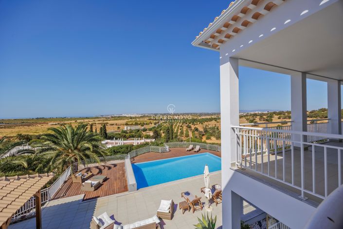 Image No.19-6 Bed Villa for sale