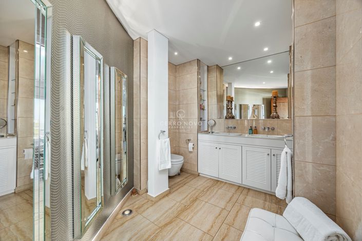 Image No.23-6 Bed Villa for sale