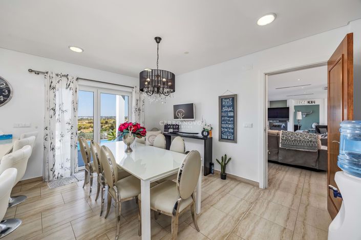 Image No.47-6 Bed Villa for sale