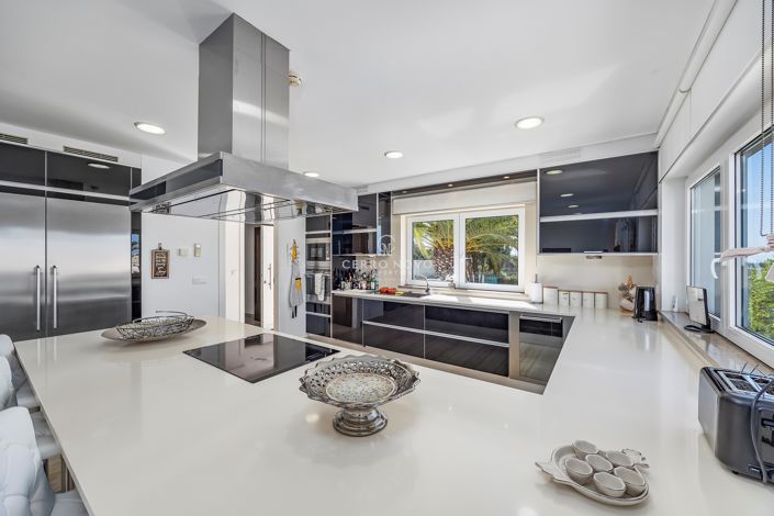 Image No.49-6 Bed Villa for sale