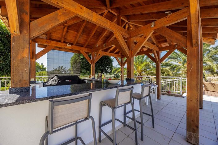 Image No.55-6 Bed Villa for sale