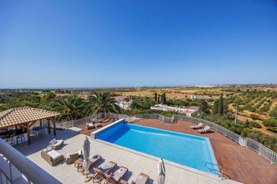 2419-356354-d4a7072701644bd18f6c9ffe77b802fa4