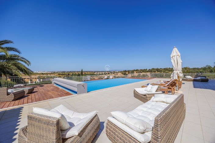 Image No.56-6 Bed Villa for sale