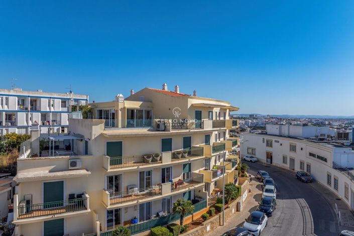 Image No.20-2 Bed Apartment for sale