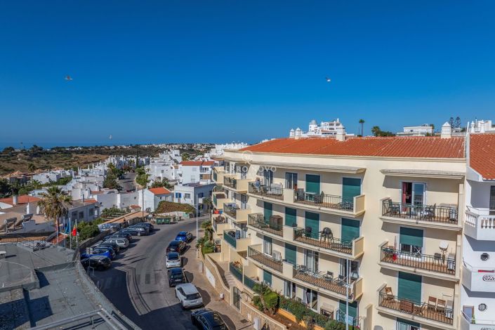 Image No.21-2 Bed Apartment for sale