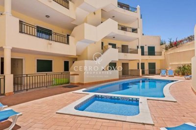 2419-356632-d4a7072701644bd18f6c9ffe77b802fa4