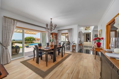 2419-354342-d4a7072701644bd18f6c9ffe77b802fa4