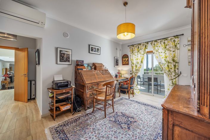 Image No.44-4 Bed Villa for sale