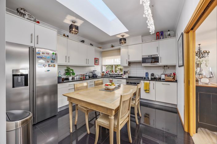 Image No.8-4 Bed Villa for sale