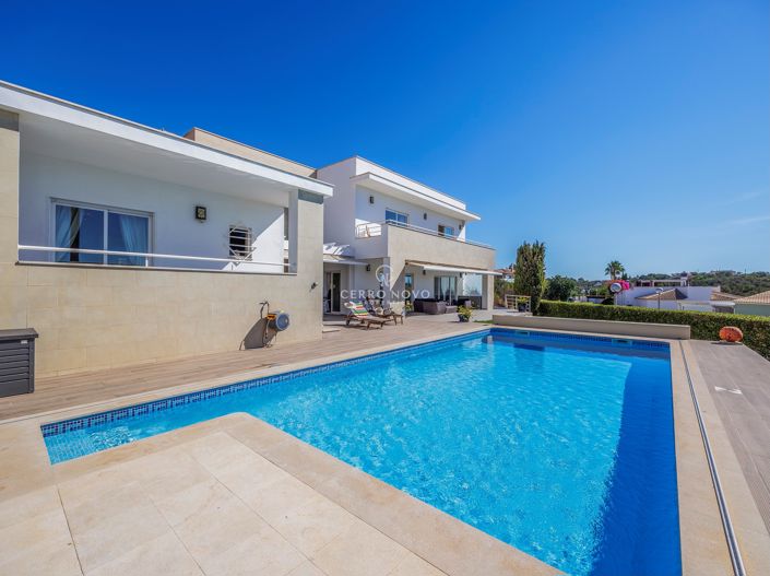 Image No.9-4 Bed Villa for sale