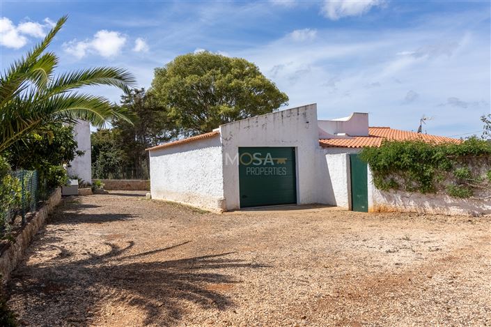 Image No.6-3 Bed Farmhouse for sale