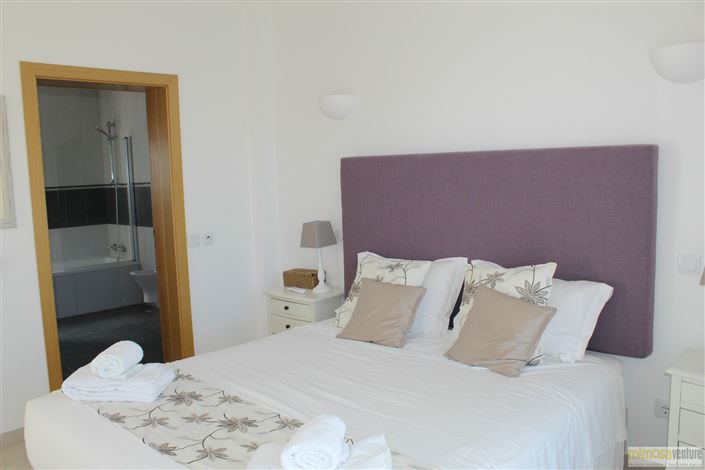 Image No.11-4 Bed House for sale