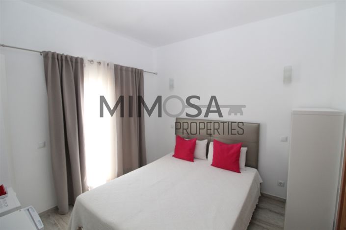 Image No.9-7 Bed House for sale