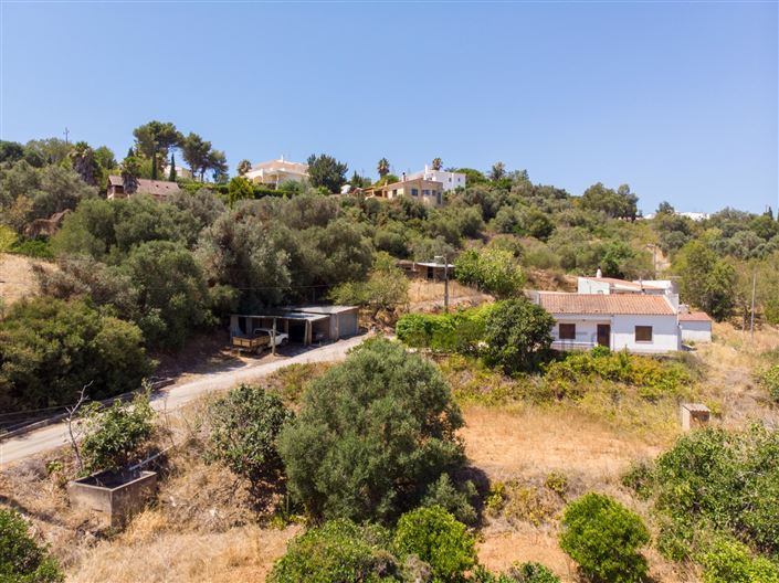 Image No.5-6 Bed House for sale