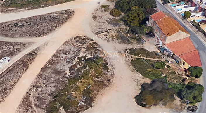 Image No.8-4 Bed Property for sale