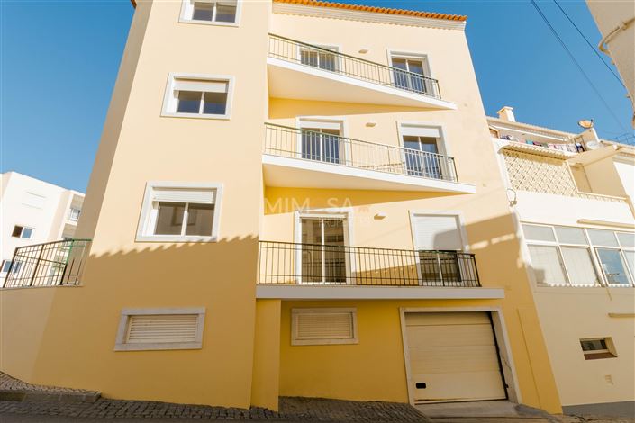 Image No.20-2 Bed Flat for sale