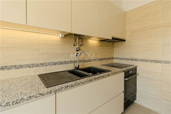 Image No.6-2 Bed Flat for sale