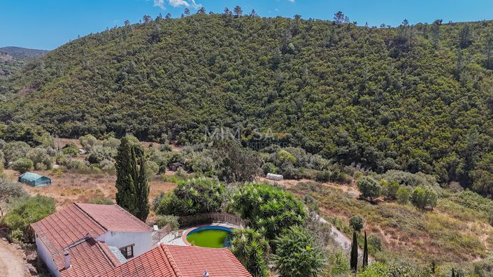 Image No.21-3 Bed Property for sale