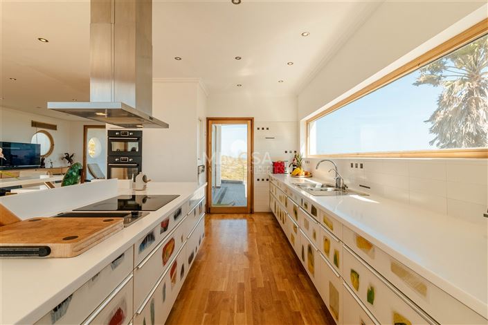 Image No.15-7 Bed House for sale