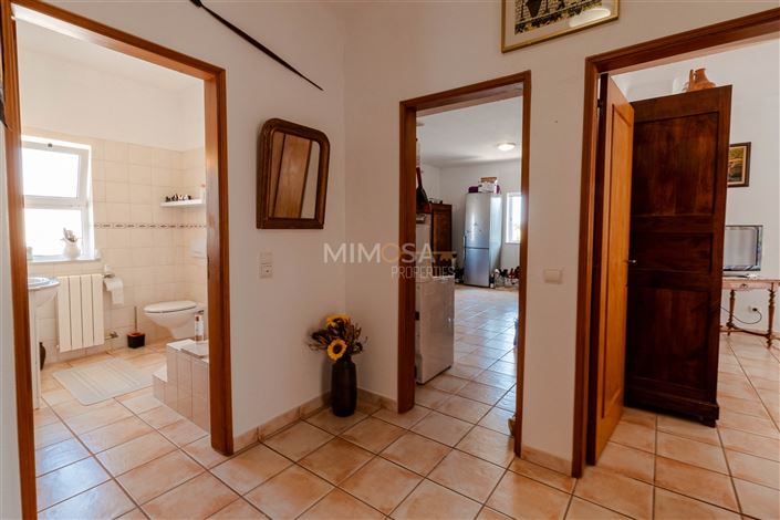 Image No.25-4 Bed House for sale