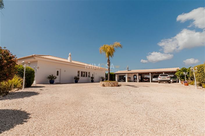 Image No.5-4 Bed House for sale