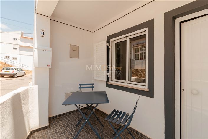 Image No.3-4 Bed Flat for sale