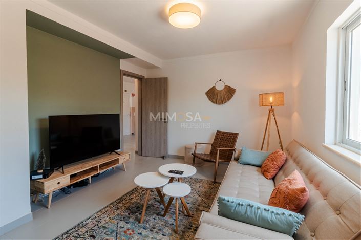 Image No.4-4 Bed Flat for sale