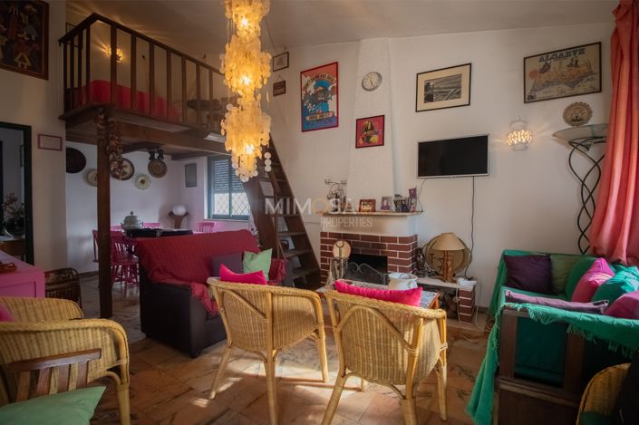 Image No.4-5 Bed House for sale